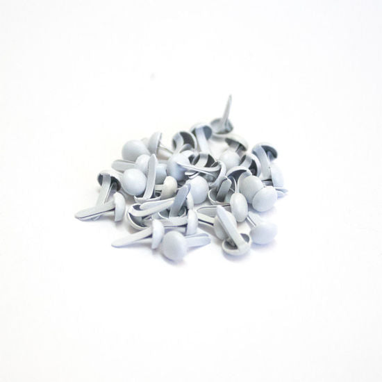 Mirtillamente: mini brads 4 mm WHITE x25 pcs